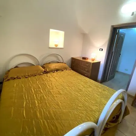 I Trulli Di Giuli La Correggia