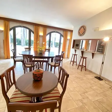 I Trulli Di Giuli بيت للعطل *