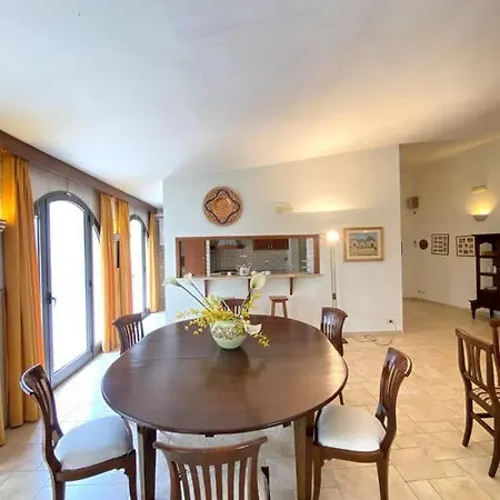 I Trulli Di Giuli بيت للعطل La Correggia