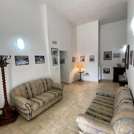 I Trulli Di Giuli